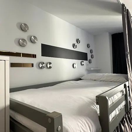 A-cero Living Гостевой дом Аликанте